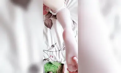 A nine-head-tall girl with a perfect body is hooking up with a sponsor and is trained to have sex. She is beautiful and has an invincible body. She is a top-notch contrast bitch who is a goddess of the poor and a sperm pot of the rich! Previous (9)