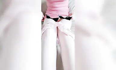 สาวสูงเก้าหัวที่มีหุ่นสมบูรณ์แบบกำลังคบหากับสปอนเซอร์และได้รับการฝึกให้มีเซ็กส์ เธอสวยและมีหุ่นที่ไม่มีใครเทียมทาน เธอคือสาวเจ้าเสน่ห์ชั้นยอดที่เป็นทั้งเทพธิดาของคนจนและหม้ออสุจิของคนรวย! ถัดไป (9)