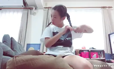 Ang video ng mga batang babae ay nag-leak ng seleksyon