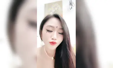 【小爱】超级巨乳女神，给你展现狂乱，极品美乳道具狂插白浆直流尿尿