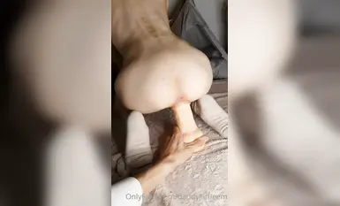 万人求档调教教父【daddyjbabyem】视图④，混血160天生萝莉型小性奴，被爸爸宛如玩偶虐操(5)