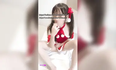 Con đĩ hợp pháp siêu mềm mại Loli "LepALuli2kVN" bị cha của chủ nhân kéo bằng hai bím tóc và quan hệ từ phía sau, và cái lồn nhỏ không có lông của cô ấy được lấp đầy bằng một con cặc lớn (1)
