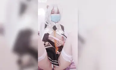 不甜戴口罩的cosplay妹子，素人感还是挺强的，撸点也有，值得一看(1)