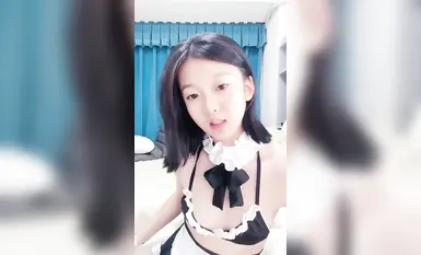 New anchor super pink school beauty anchor Yuanyuan tongue stud blowjob just entered the sea and kneeled on the toilet to be fucked, props training, breast push, tongue stud small mouth sexy blowjob, various postures explosion (37)