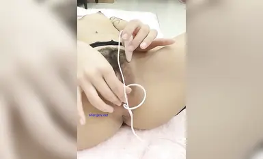 土豪定製極品高顏值黑絲少婦，洗澡發情道具大尺度自慰 (9)