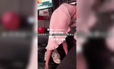 Betis putih dan licin guru tarian kolar putih protagonis wanita yang paling disayangi Jiangnan